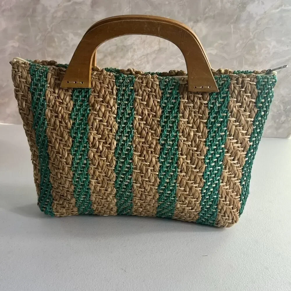 Straw Handbag 13